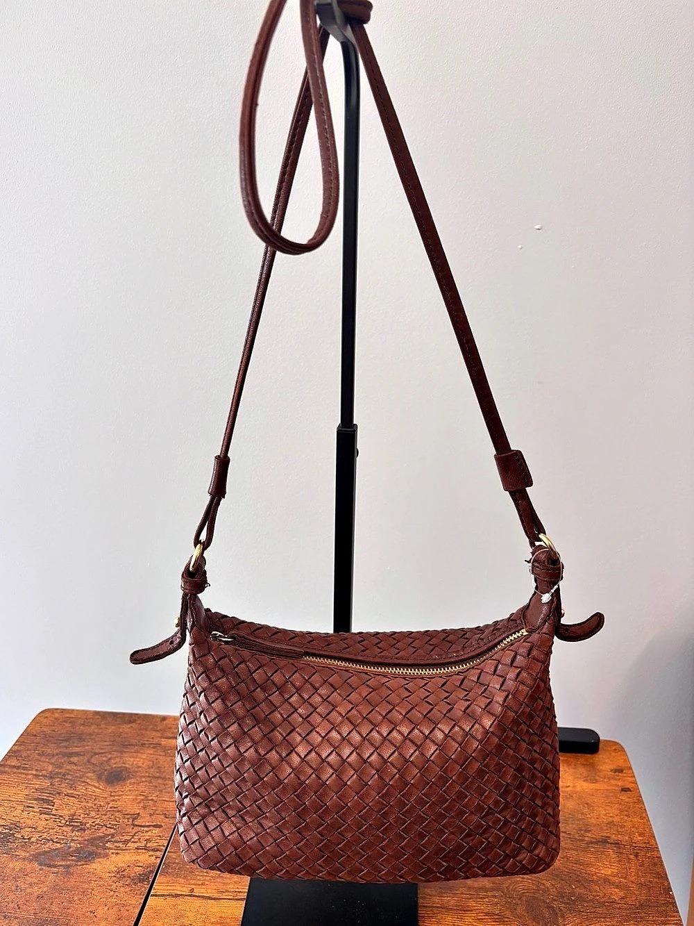 Margot Brown Woven Leather Crossbody Bag – Cognac Braided Shoulder Purse - Picture 1 of 5